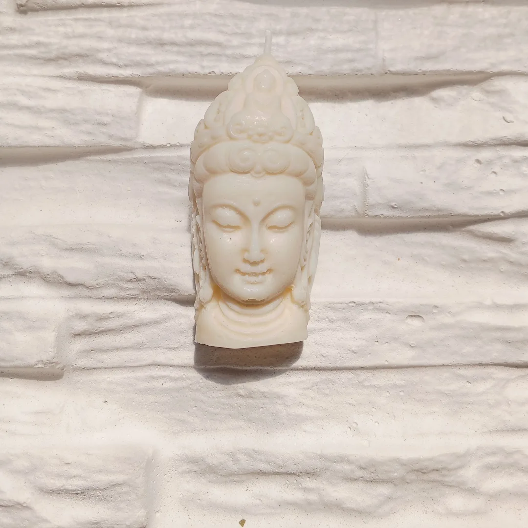 Vela de soja con forma de Buda